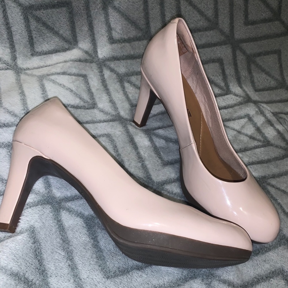 Clark’s Dusty Pink Heels